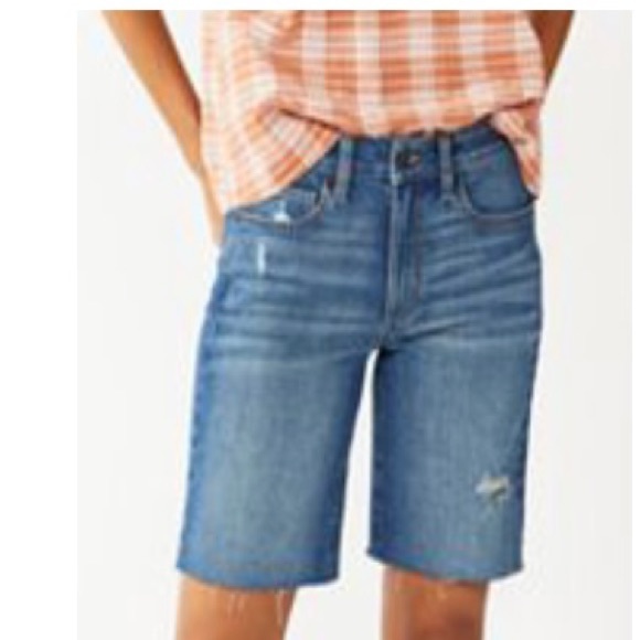 🆕 size 18 denim blue Bermuda high rise shorts - Picture 2 of 7